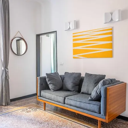 Designer In The Center Of Apartment Genoa