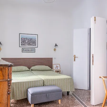 Apartment Designer In The Center Of *