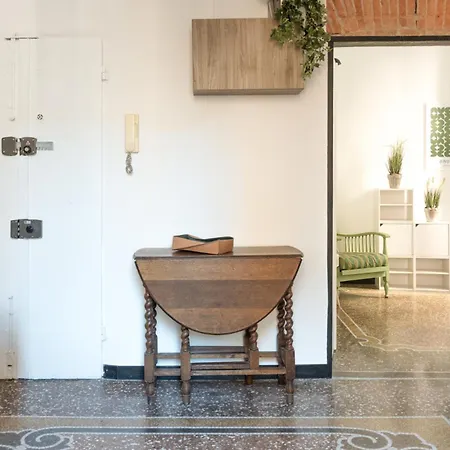 Appartamento Designer In The Center Of