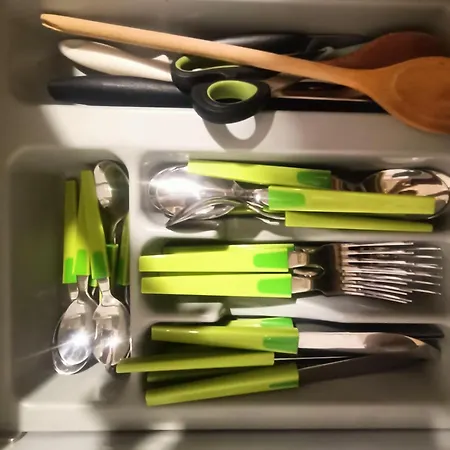 Designer In The Center Of 热那亚