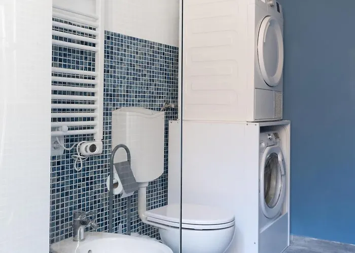 Apartament Stylish 2-Bedroom Apartment In The Historic Center Of Genoa Genua