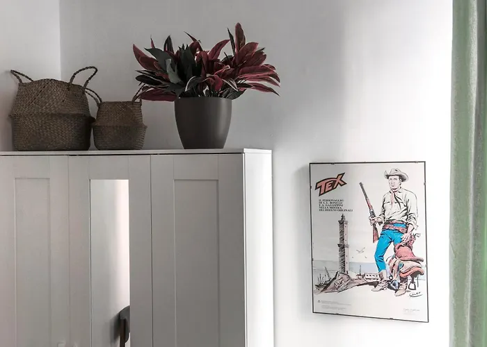 Apartament Stylish 2-Bedroom Apartment In The Historic Center Of Genoa