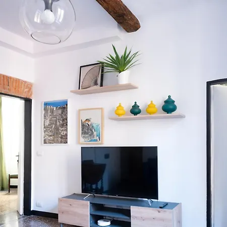 公寓 Designer 2 Bedroom-ac In The Center Of