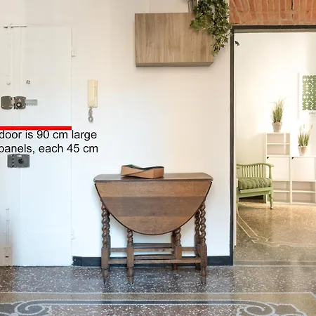 公寓 Designer 2 Bedroom-ac In The Center Of *