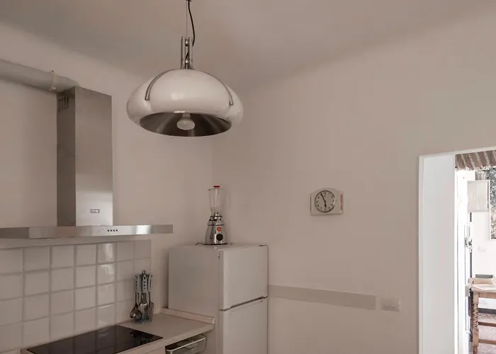 Stylish 2-bedroom In The Historic Center Of