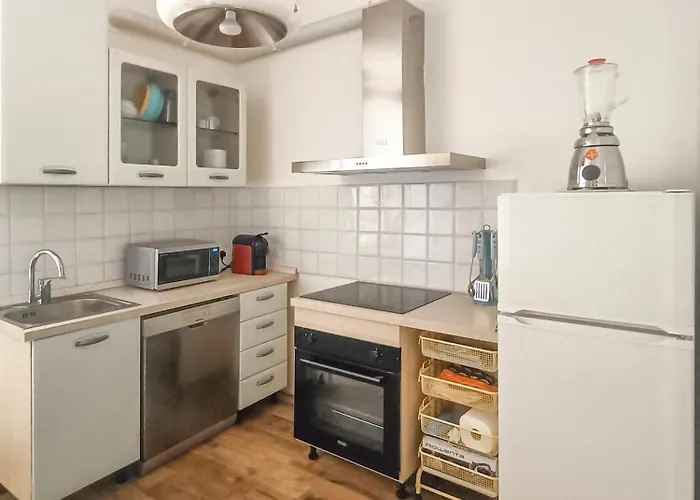 Appartamento Stylish 2-bedroom In The Historic Center Of *